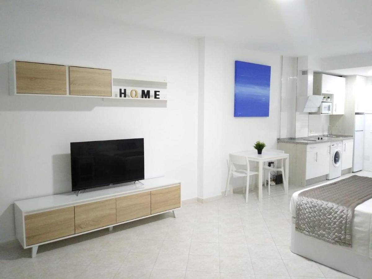Benalsuite Estudio, Piscina Y Playa En Benalbeach, Benalmádena Exterior foto