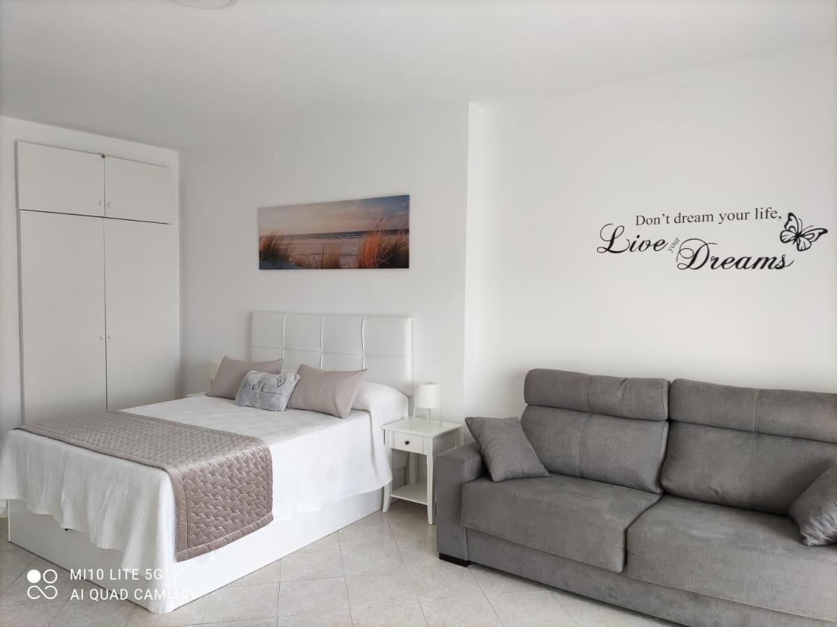 Benalsuite Estudio, Piscina Y Playa En Benalbeach, Benalmádena Exterior foto
